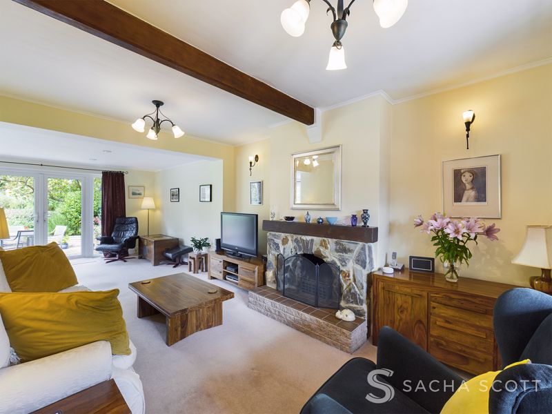 5 bed house for sale in Reigate Road  - Property Image 2