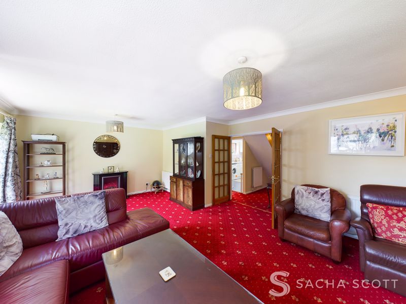 4 bed house for sale in Brighton Road  - Property Image 2