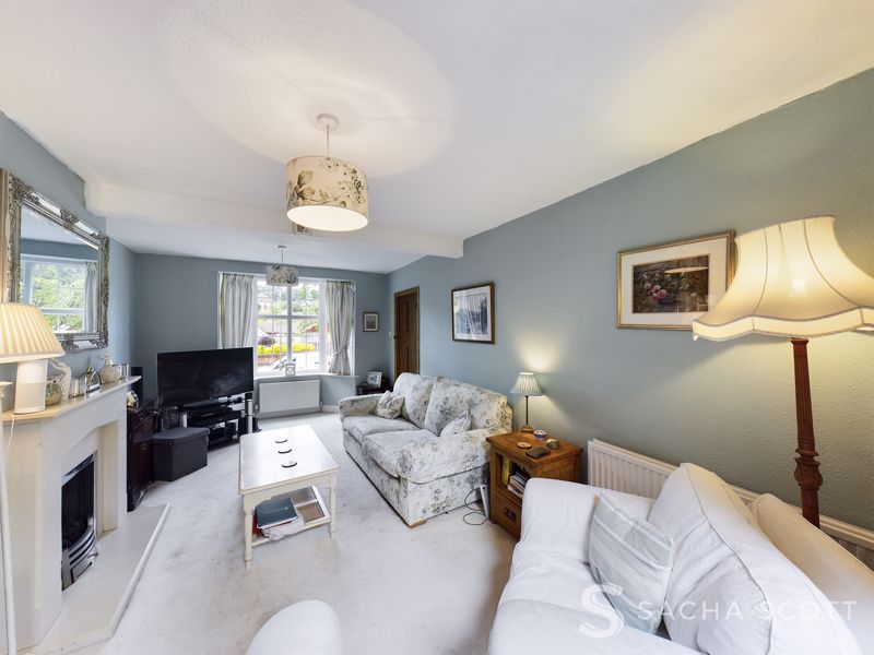 3 bed house for sale in Warren Road  - Property Image 2