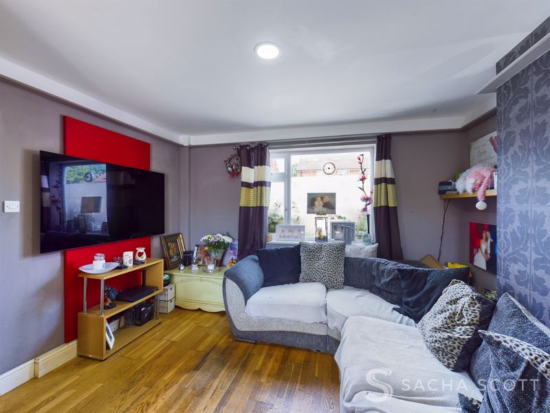 3 bed house for sale in Preston Lane  - Property Image 2