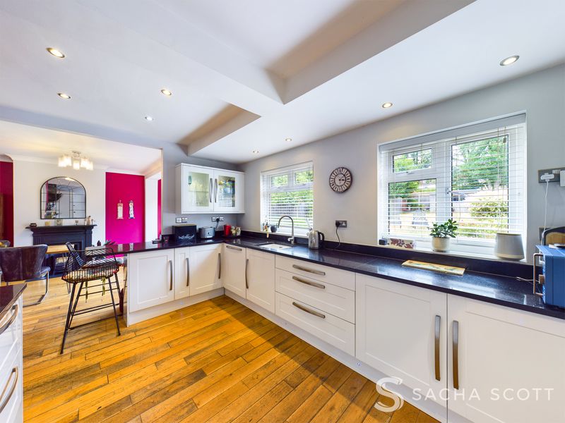 4 bed house for sale in Parsonsfield Road 8