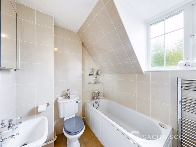 3 bed  for sale in Eastgate  - Property Image 12