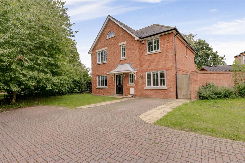 5 bed house for sale in Hine Close  - Property Image 1