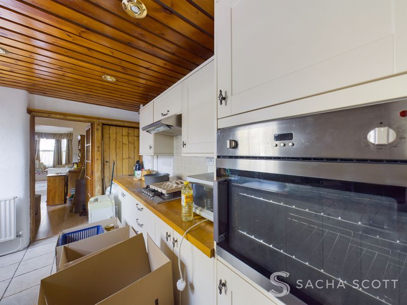 3 bed house for sale in Lower Road  - Property Image 6