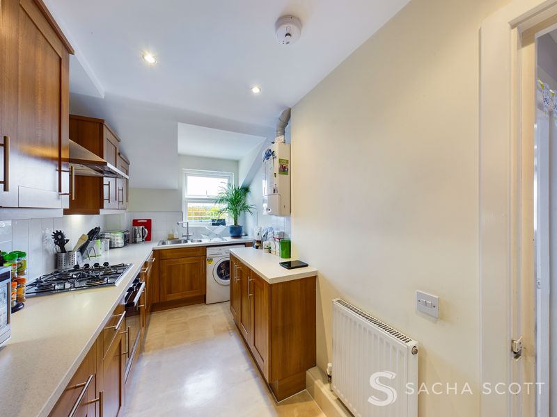2 bed flat for sale in Tide Close  - Property Image 4