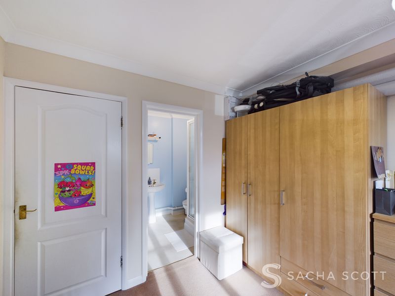 2 bed flat for sale in 84 Worcester Road  - Property Image 10
