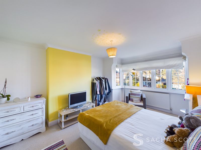 3 bed house for sale in Ruden Way  - Property Image 12