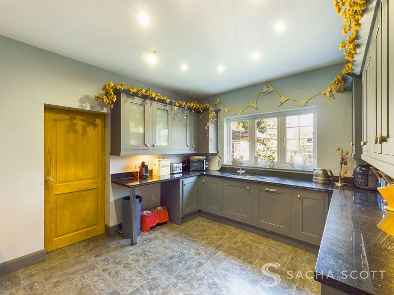 3 bed house for sale in Windmill Lane  - Property Image 6