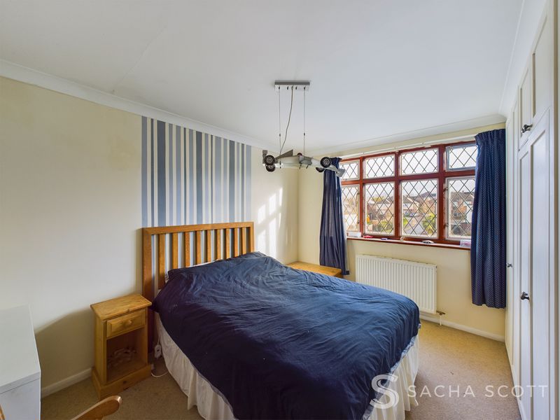4 bed house for sale in Reigate Road  - Property Image 12
