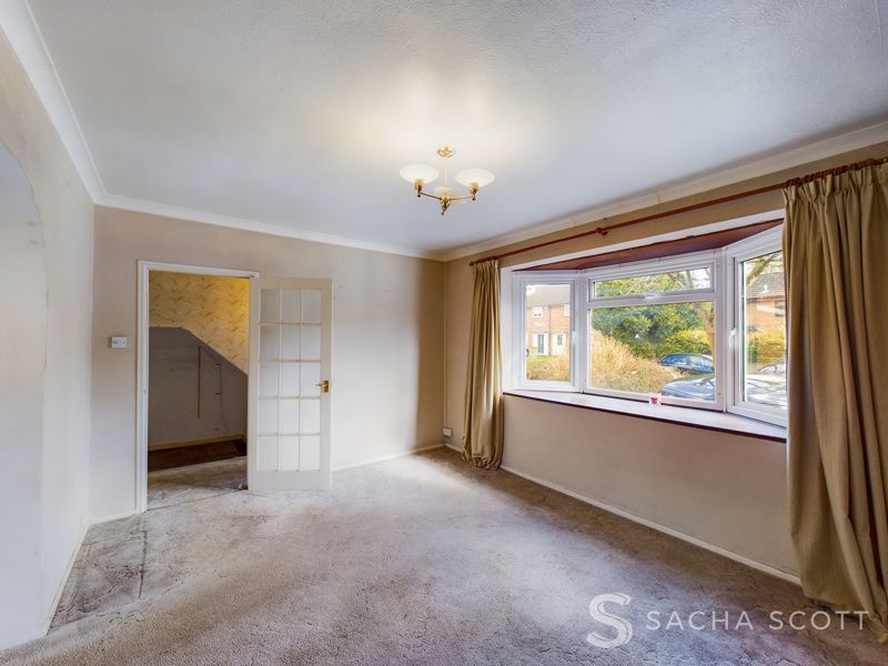 3 bed house for sale in Bidhams Crescent  - Property Image 2