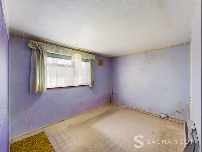 3 bed house for sale in Bidhams Crescent  - Property Image 8