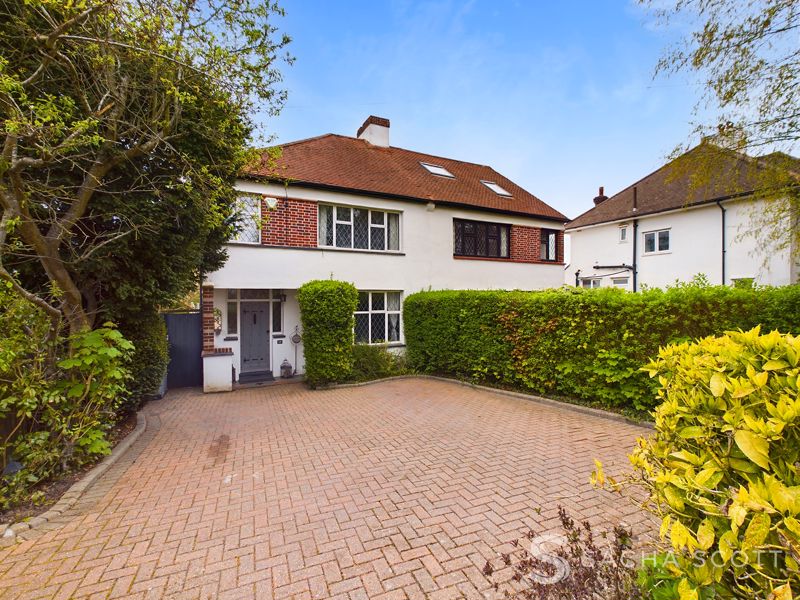 3 bed house for sale in Winkworth Road, SM7