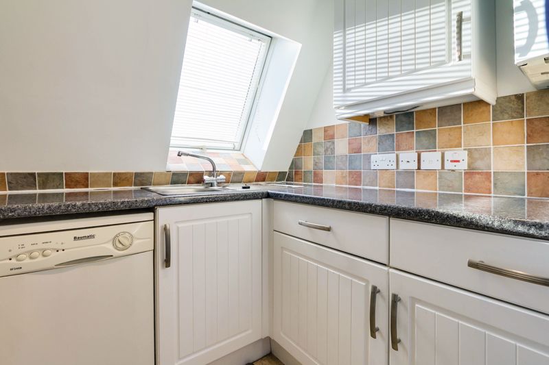 1 bed flat to rent in 28/32 Grafton Road  - Property Image 3