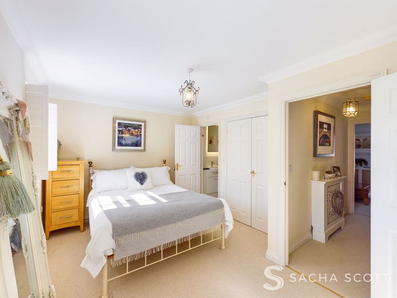 4 bed house for sale in Cavendish Walk  - Property Image 11