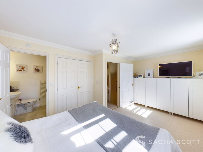 4 bed house for sale in Cavendish Walk  - Property Image 12