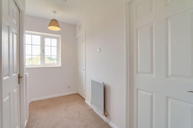 3 bed house to rent in Bankside Drive 12