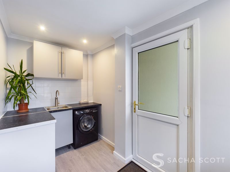 3 bed house for sale in Nork Rise  - Property Image 10