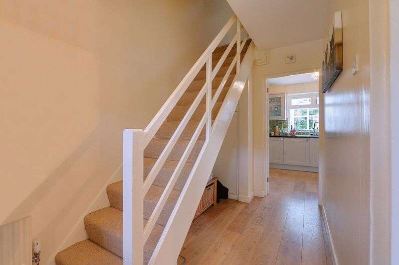 3 bed house for sale in Gale Crescent 13