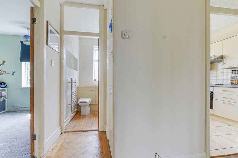 2 bed flat for sale in Carshalton Road  - Property Image 11