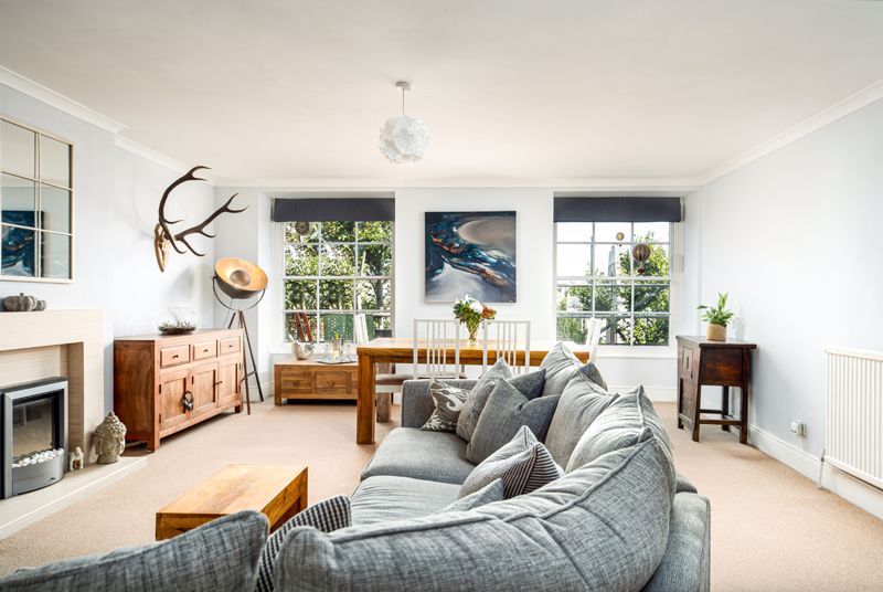 2 bed flat to rent in Rodney Place, BS8