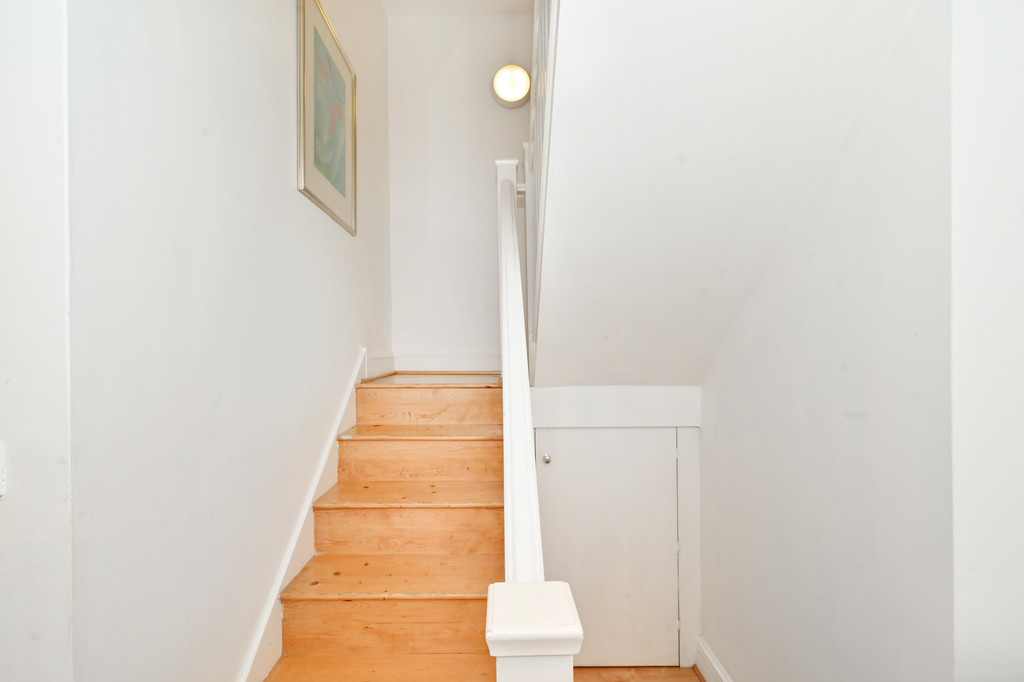 1 bed flat to rent in Stafford Street, Mayfair  - Property Image 8