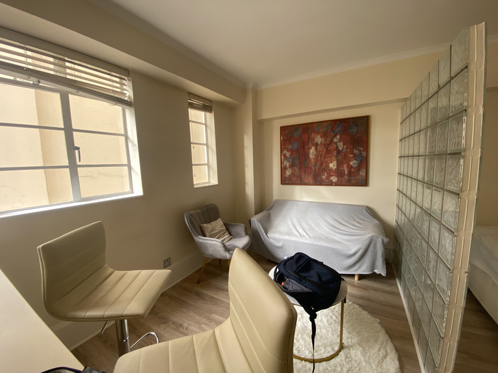Flat to rent in Sloane Avenue Mansions  - Property Image 1