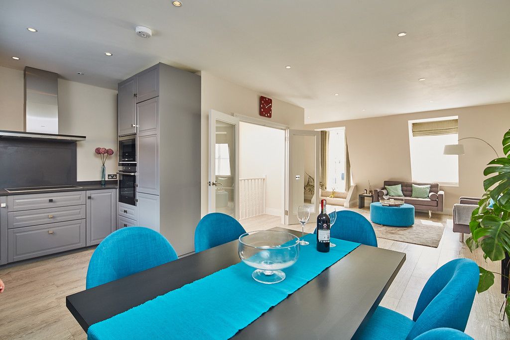 3 bed flat for sale in Edith Grove, London, SW10
