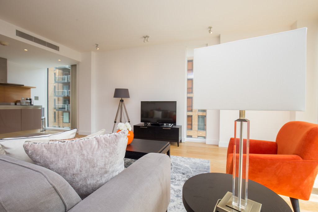 2 bed flat to rent in Grosvenor Waterside, London  - Property Image 6