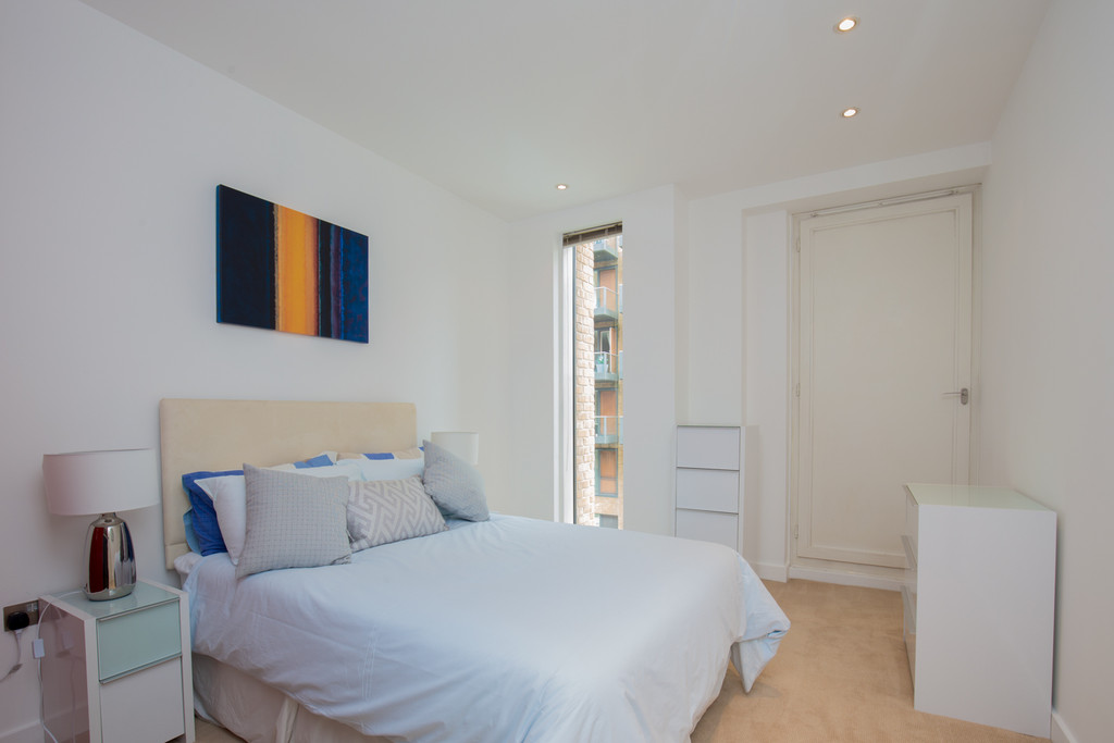 2 bed flat to rent in Grosvenor Waterside, London  - Property Image 8