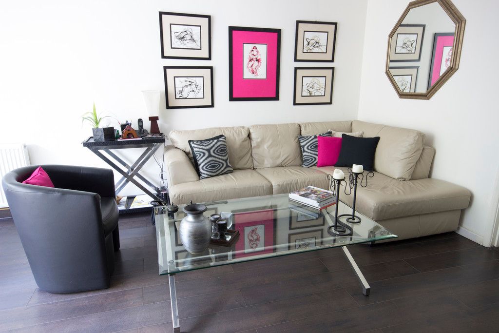 2 bed flat to rent in Cambridge Square, London, W2