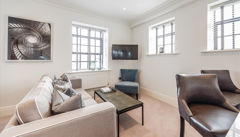 2 bed flat to rent in Palace Wharf Apartments, London 2
