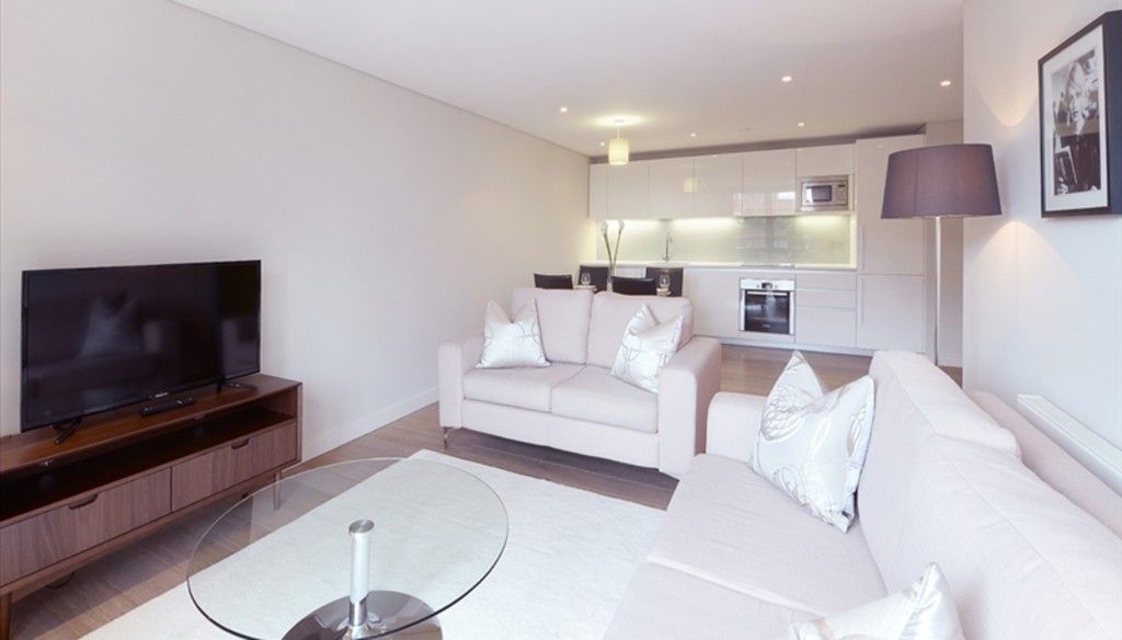 3 bed flat to rent in Merchant Square East, London, W2