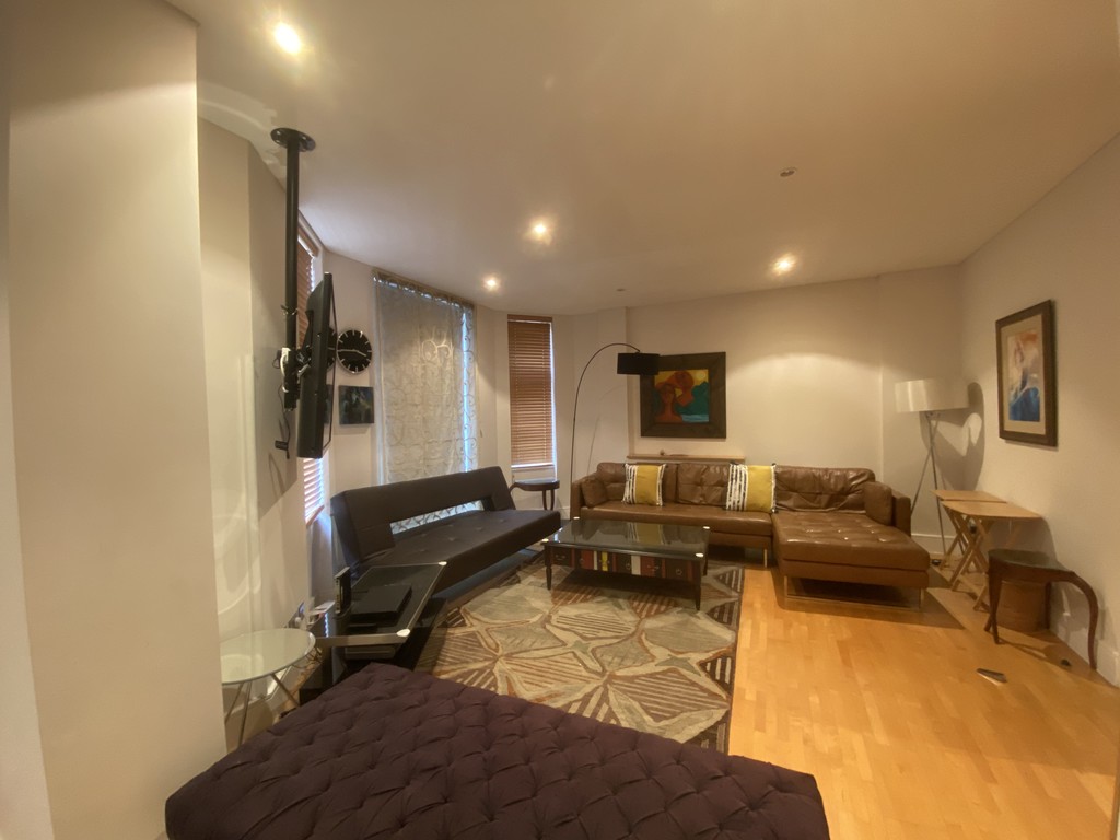 2 bed flat for sale in Clarendon Court, Maida Vale   - Property Image 2