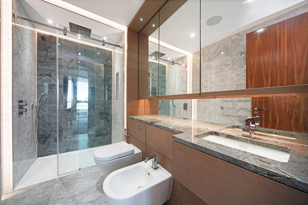 3 bed flat to rent in Pinnacle House, Battersea Reach  - Property Image 10