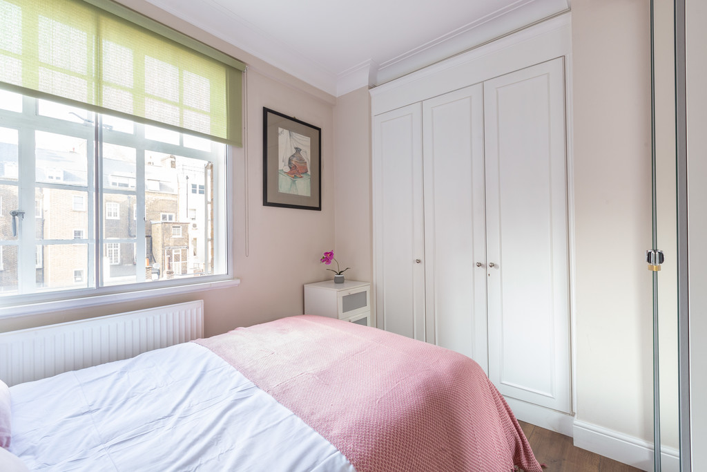3 bed flat to rent in Wigmore Court, Wigmore Street  - Property Image 14