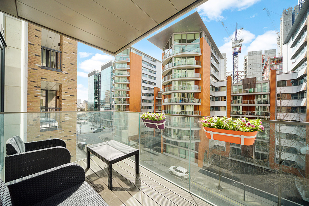 2 bed flat for sale in Paddington Exchange, Paddington , W2