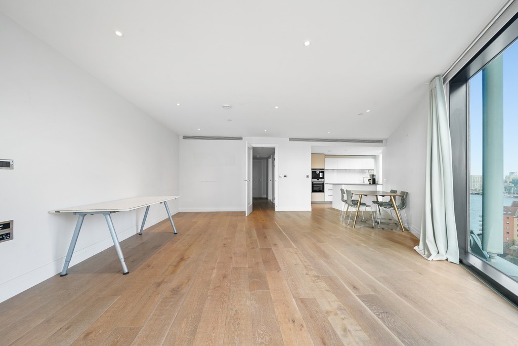 2 bed flat for sale in Riverlight Quay, London, SW11