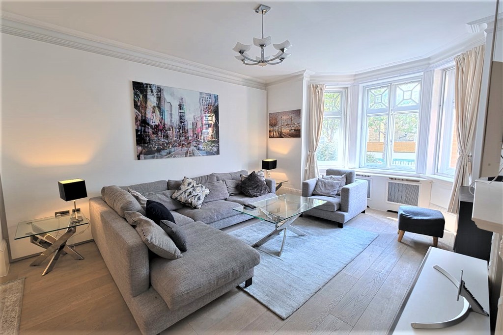 3 bed flat for sale in Abingdon Villas, London  - Property Image 2