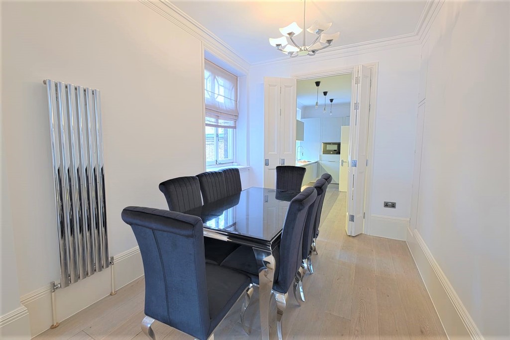 3 bed flat for sale in Abingdon Villas, London  - Property Image 6