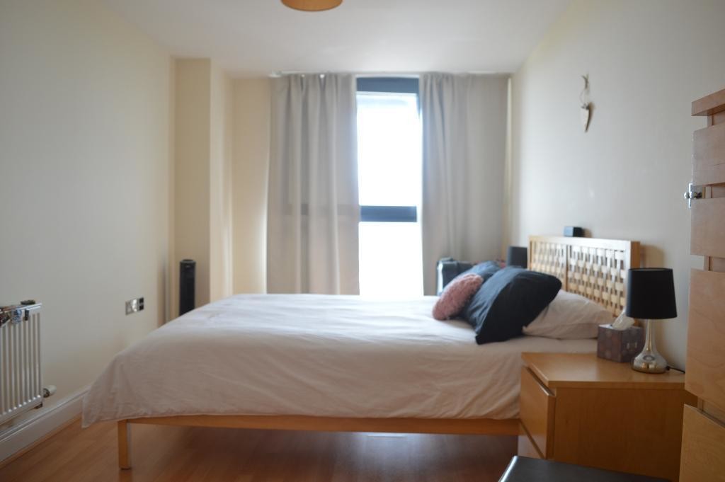 1 bed flat for sale in 100 Kingsway, London N12 - Property Image 1