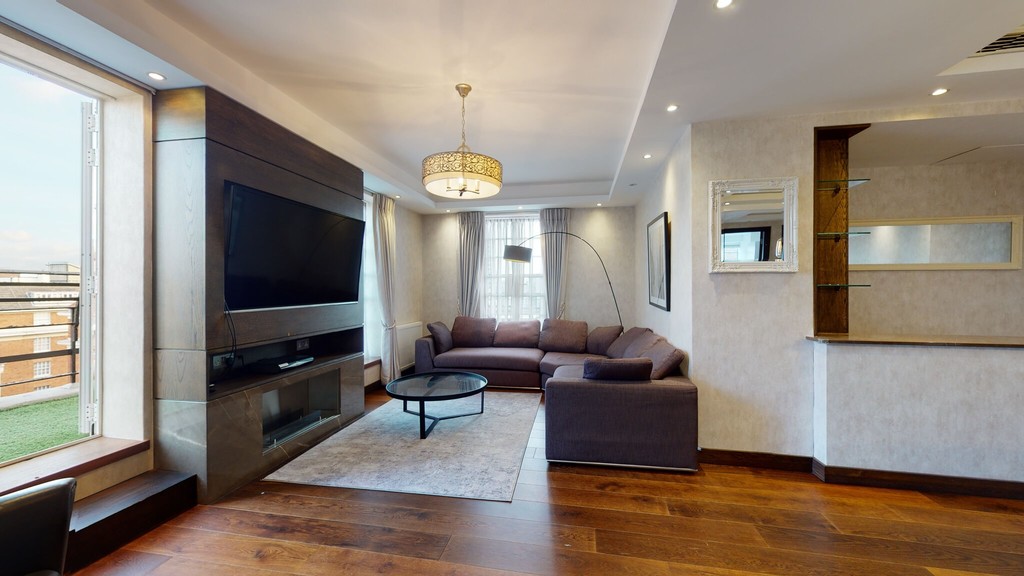 5 bed flat to rent in George Street  - Property Image 1