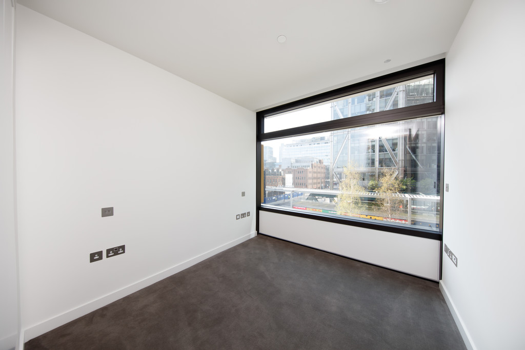 2 bed flat for sale in Principal Place 3