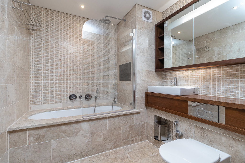 2 bed flat to rent in Baker Street  - Property Image 3