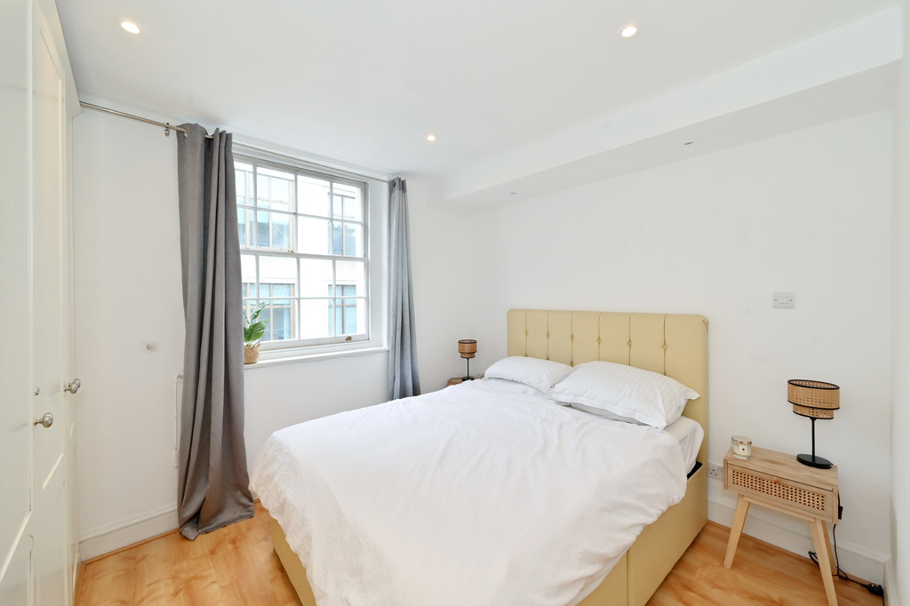 1 bed flat for sale in Stafford Street, Mayfair, London W1  - Property Image 5