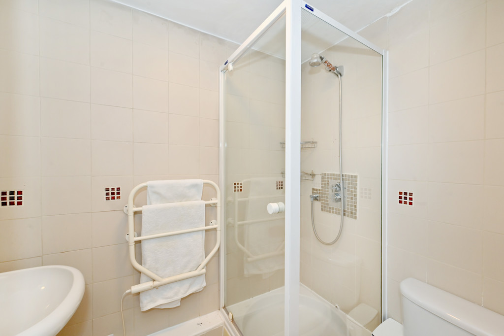 1 bed flat for sale in Stafford Street, Mayfair, London W1  - Property Image 6