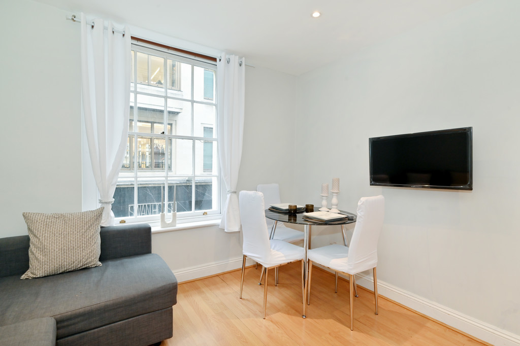1 bed flat for sale in Stafford Street, Mayfair, London W1  - Property Image 3