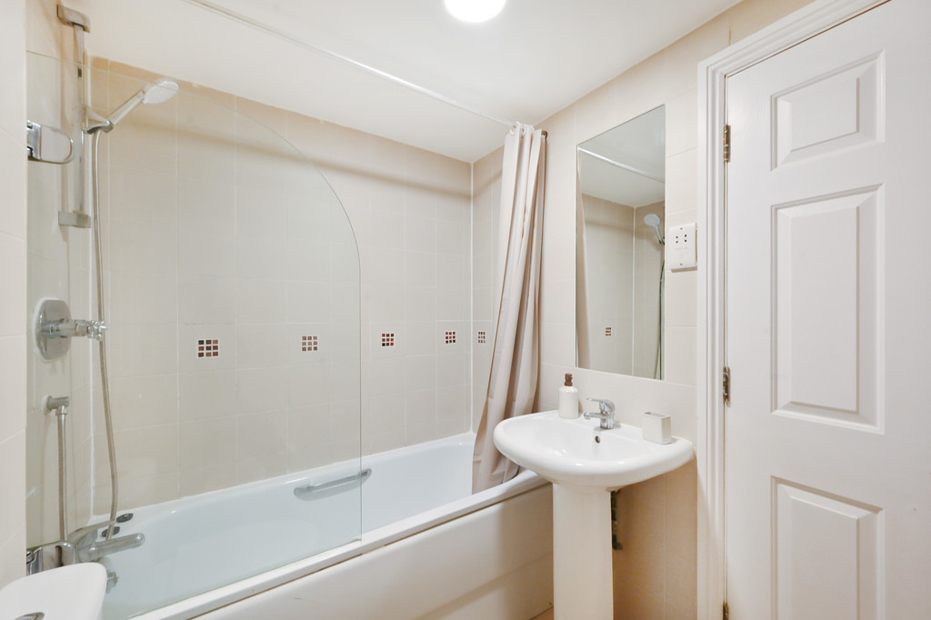 1 bed flat for sale in Stafford Street, Mayfair, London W1  - Property Image 8