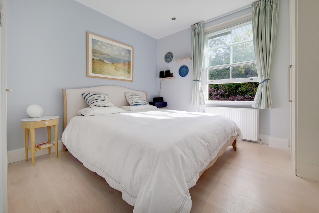 2 bed flat for sale in Elgin Avenue, Maida Vale, London W9  - Property Image 4