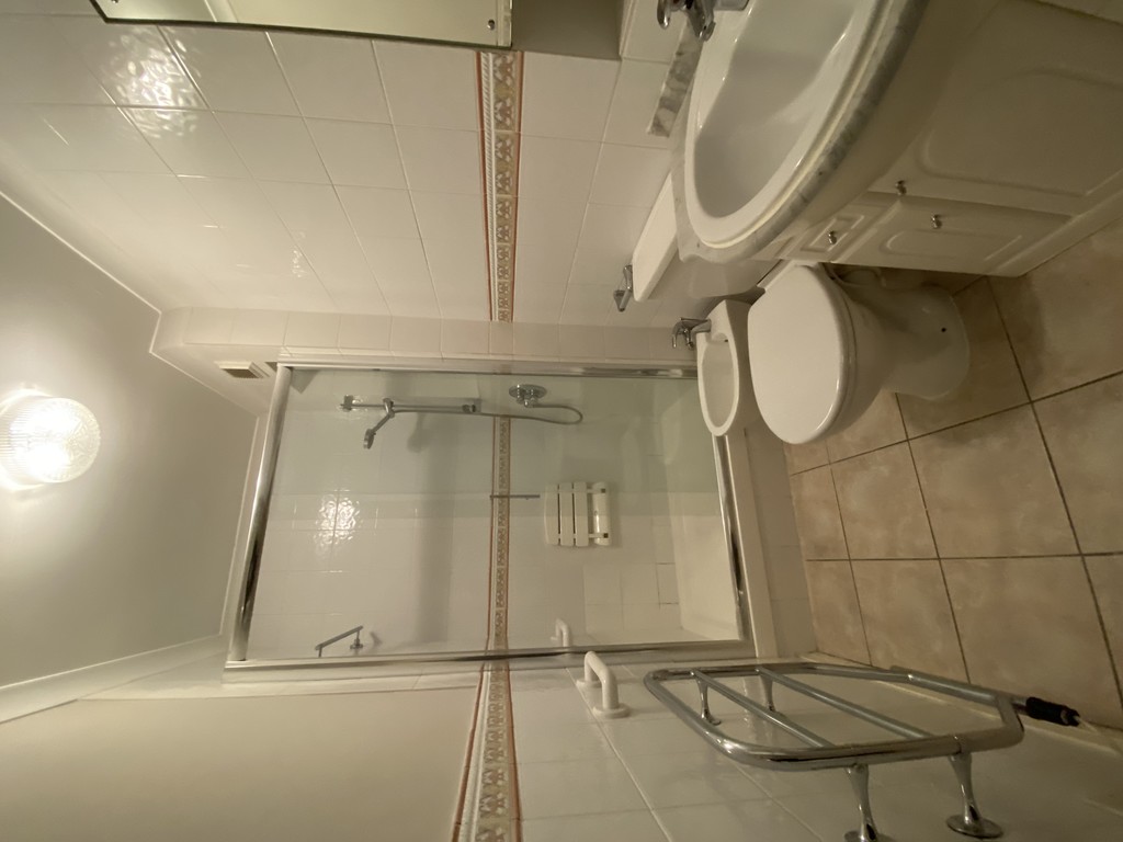 1 bed flat for sale in Cambridge Square, Hyde Park, London  - Property Image 10