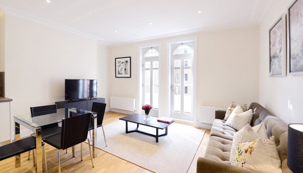 2 bed flat to rent in Ravenscourt Park  - Property Image 1